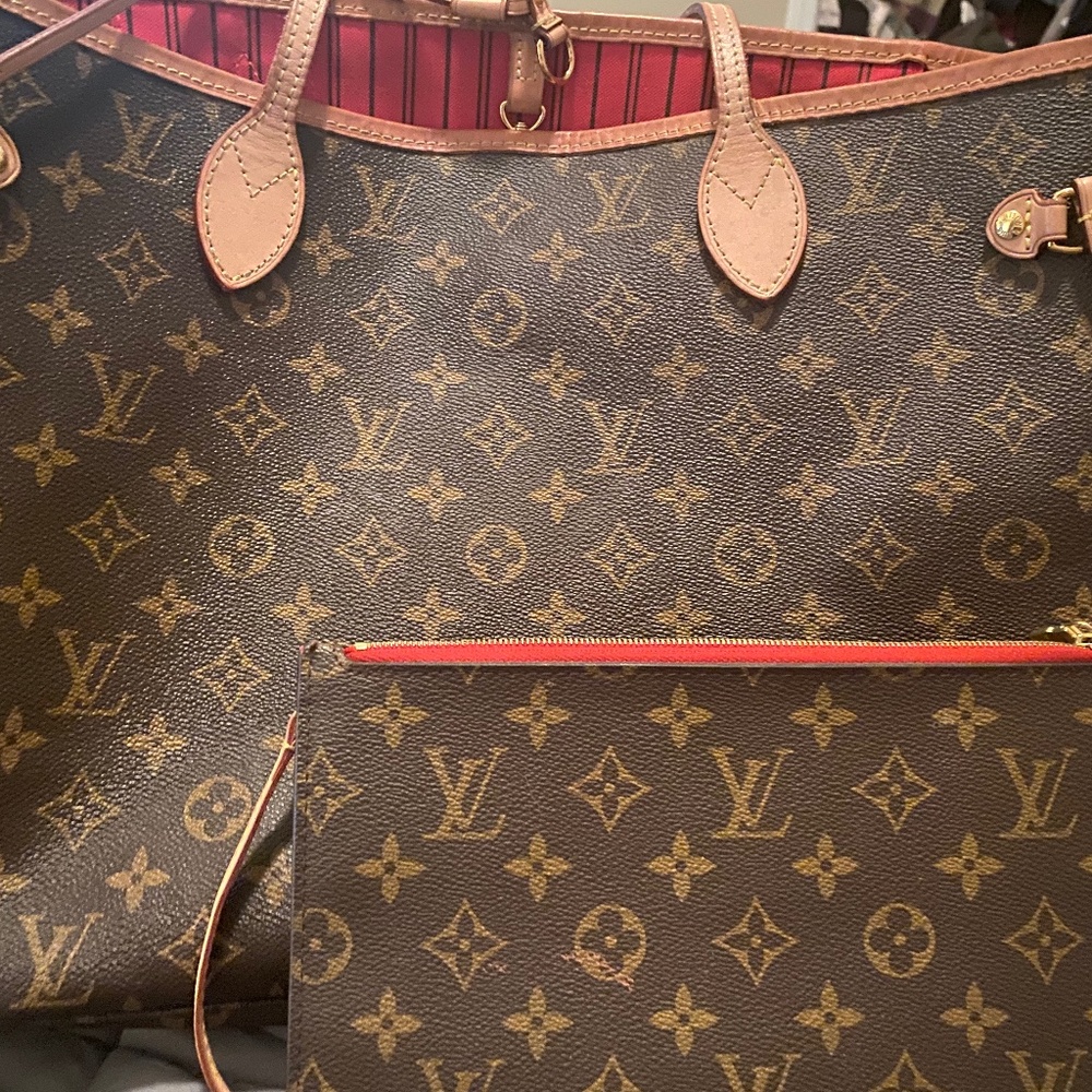 Louis Vuitton Neverfull